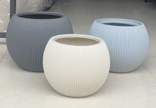 Plastic Flower Pot
